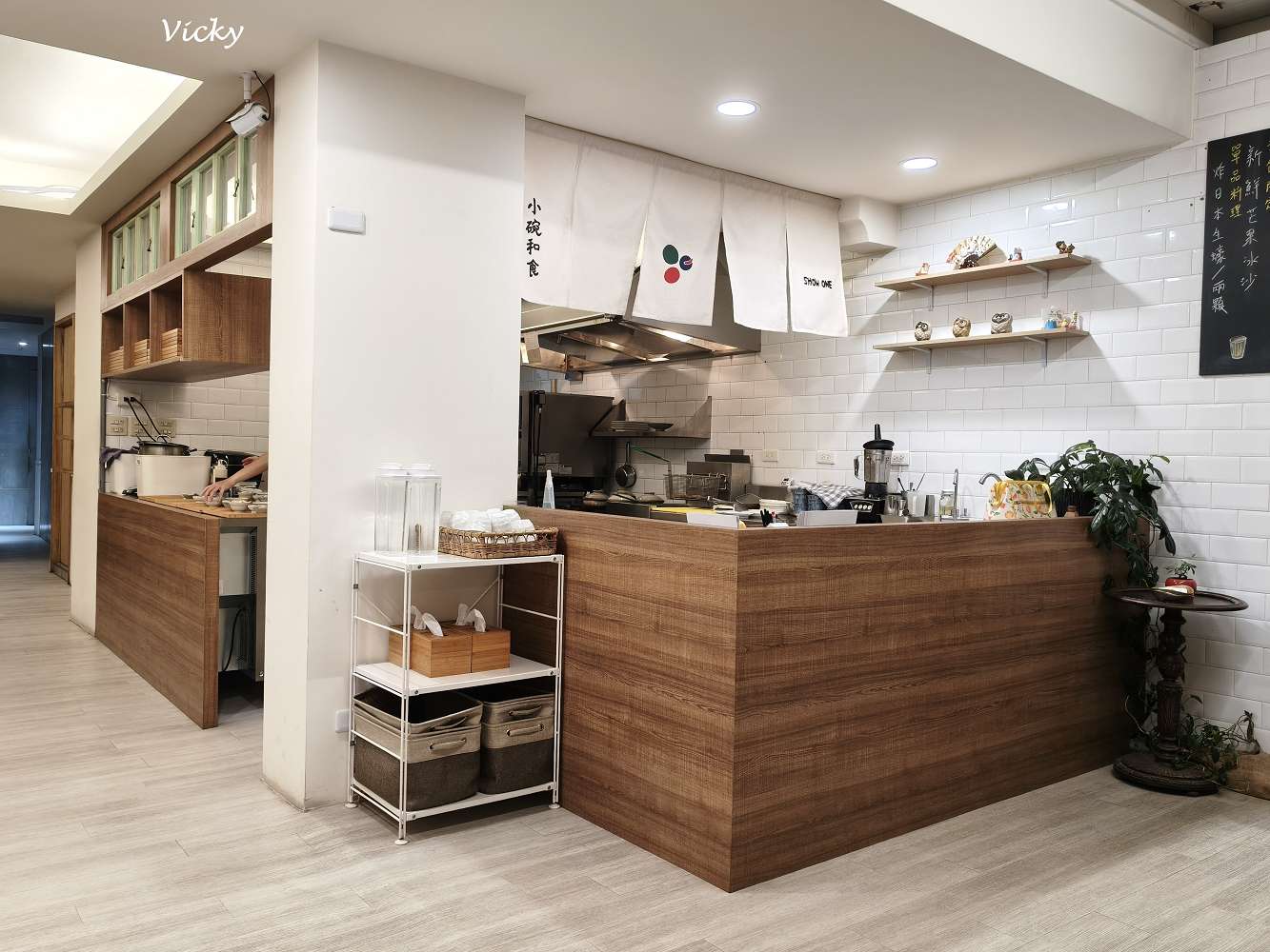 台南成大附近美食推薦 ｜小碗和食：巷弄裡的人氣豐富料理，包含飲料共8道，附菜單