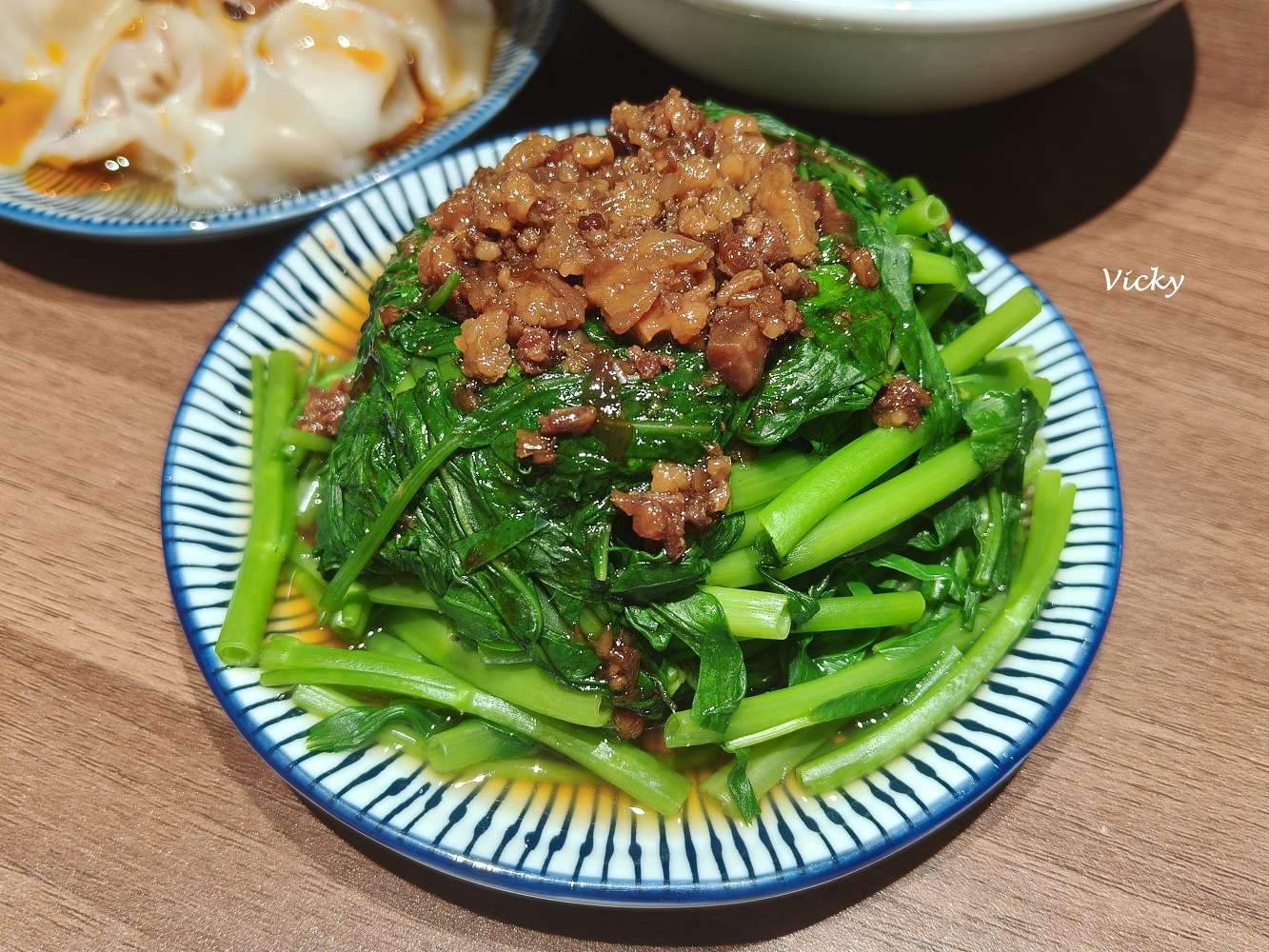 台南大學周邊美食|富發麵食:麵飯兼具、冷氣舒適,附菜單 台南大學周邊美食|富發麵食:麵飯兼具、冷氣舒適,附菜單