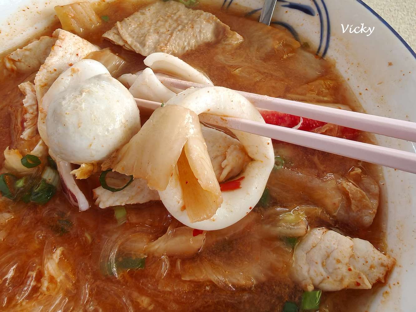 網站近期文章：台南東區美食｜裕農路上的唐家泡菜館：人氣爆棚的泡菜鍋燒、炒飯、海鮮湯品全制霸！附菜單