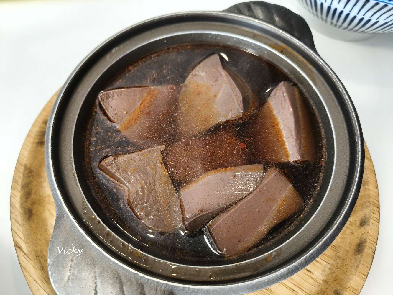 台南南區麵店推薦｜小心燙：文青風冷氣麵館，麵和滷味價格親民，附菜單