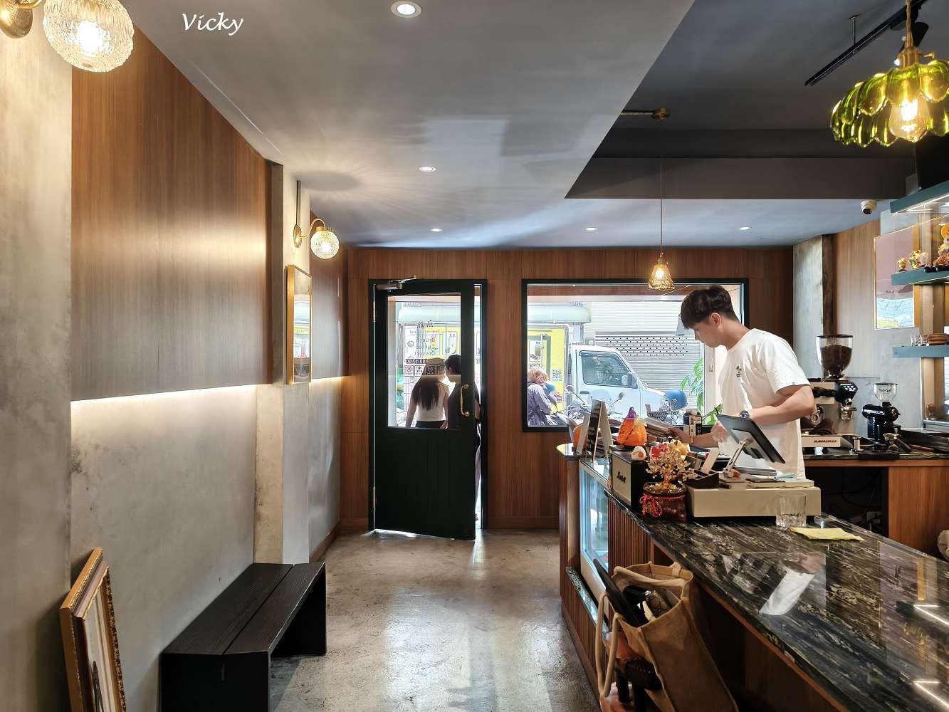 台南東區美食｜島旅早午餐：隱藏在復興國中附近巷弄的質感早午餐店，餐點精緻、記得先訂位！附菜單