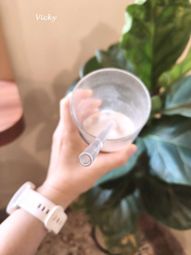 台南咖啡廳｜潺潺咖啡：巷弄裡的文青秘境，紅烏龍巴斯克與奶茶的完美午後時光（附最新菜單）