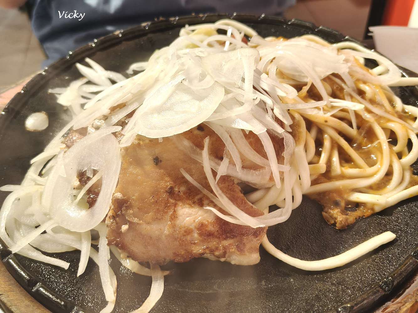 台南東門路美食推薦|達樂斯美式牛排 東門店:平價大份量牛排、自助吧吃到飽! 台南東門路美食推薦|達樂斯美式牛排 東門店:平價大份量牛排、自助吧吃到飽!