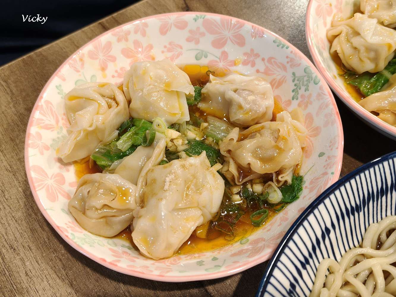 台南美食｜露露食麵所：隱身巷弄的驚喜！牛肉麵意外好吃，全家都讚不絕口的平價麵食館