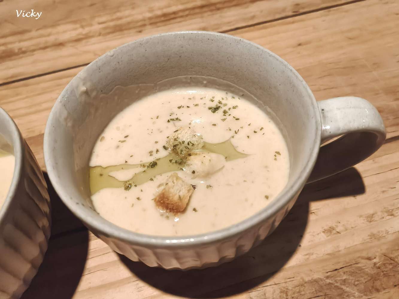 台南美食︱在島之後 餐酒館：魔鬼藏在細節裡！從備長炭水到萬壽菊金黃濃湯，創意料理與食材美學兼具，附菜單