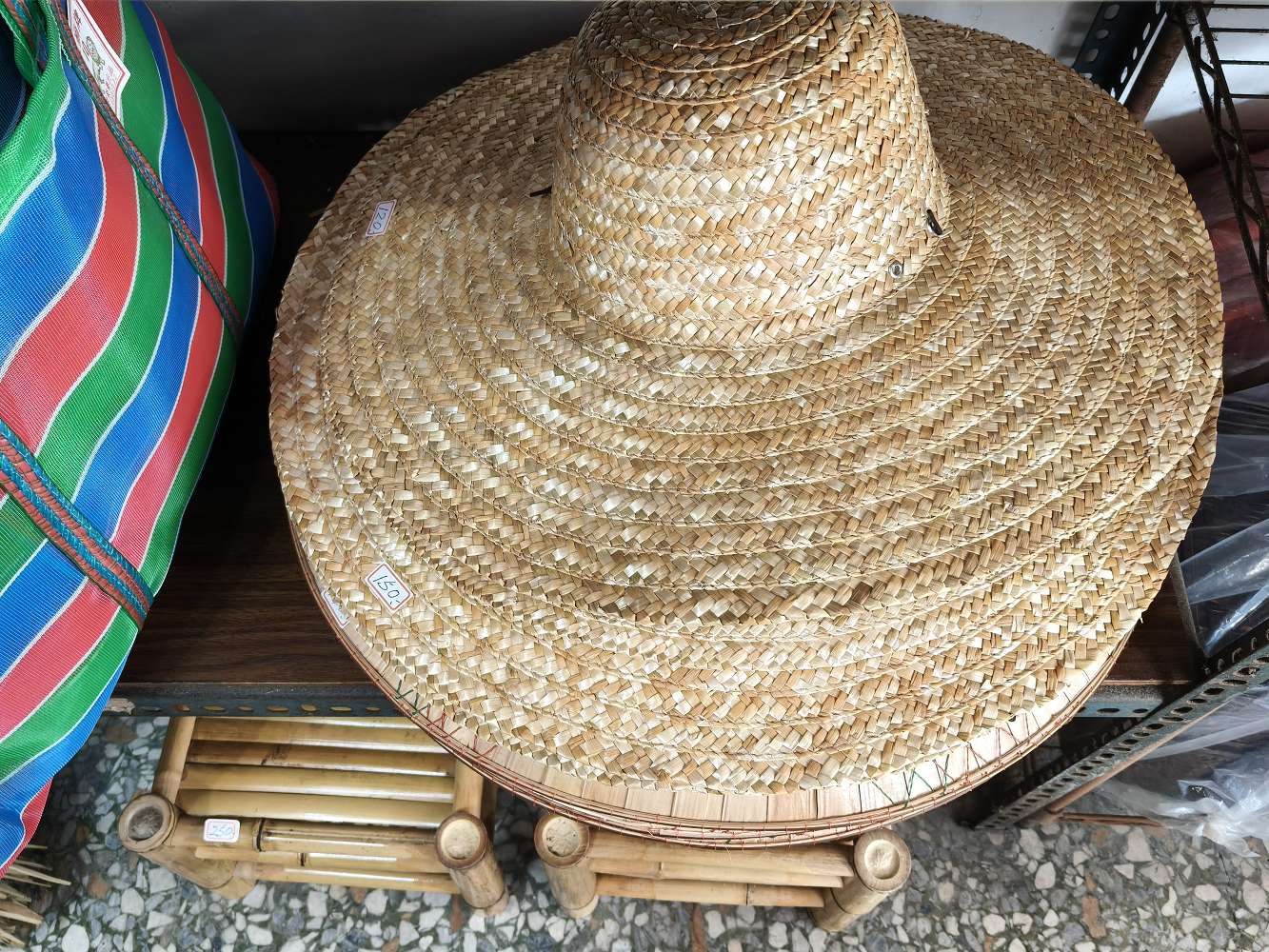 台南特色老店｜協進篾器舖：畚箕、魚簍、燈罩等，讓竹子化身生活中的藝術品