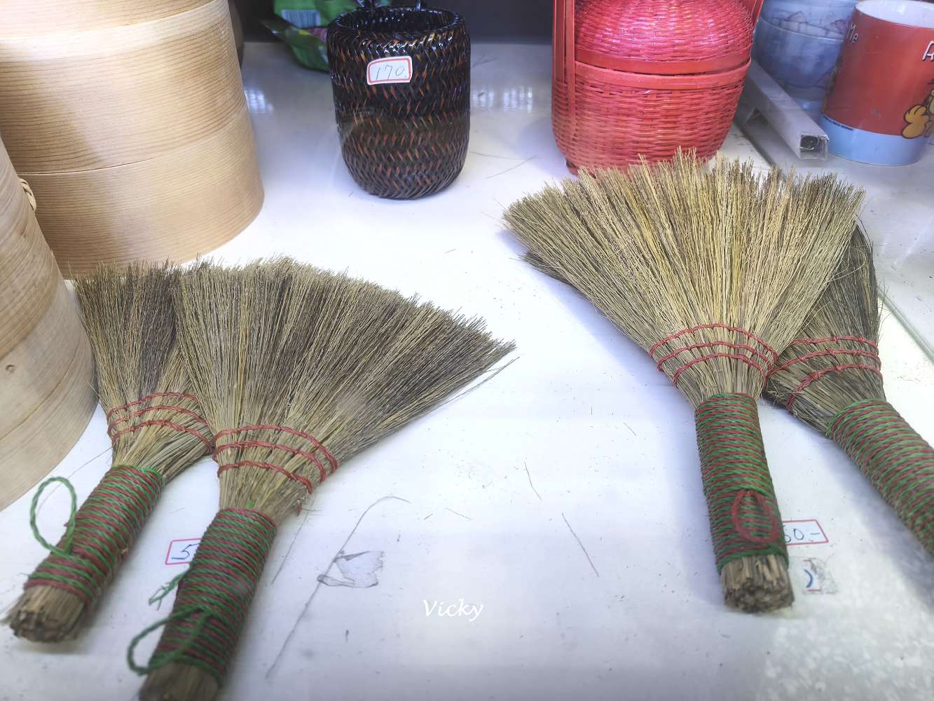 台南特色老店｜協進篾器舖：畚箕、魚簍、燈罩等，讓竹子化身生活中的藝術品