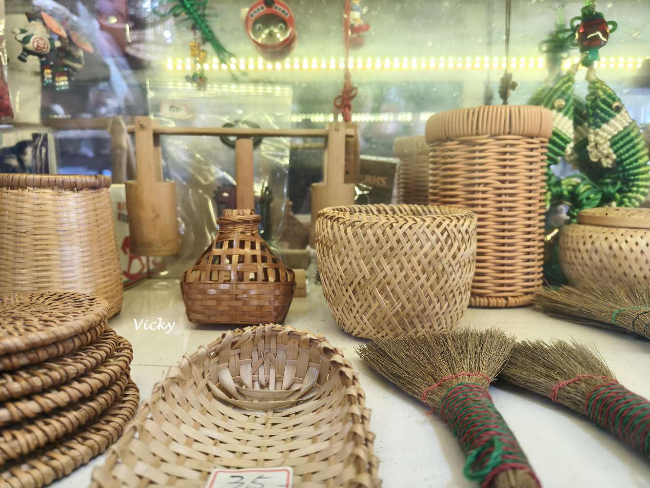 台南特色老店｜協進篾器舖：畚箕、魚簍、燈罩等，讓竹子化身生活中的藝術品