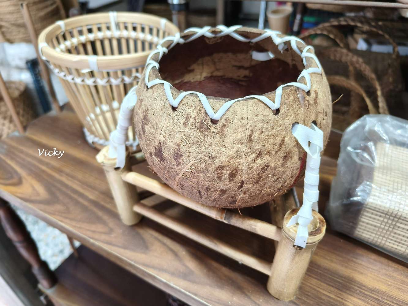 台南特色老店｜協進篾器舖：畚箕、魚簍、燈罩等，讓竹子化身生活中的藝術品