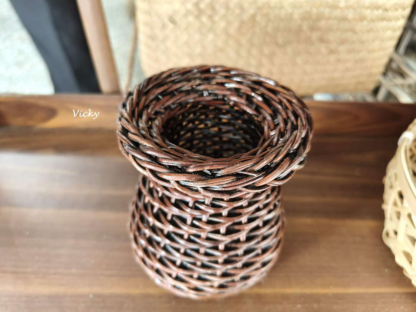 台南特色老店｜協進篾器舖：畚箕、魚簍、燈罩等，讓竹子化身生活中的藝術品