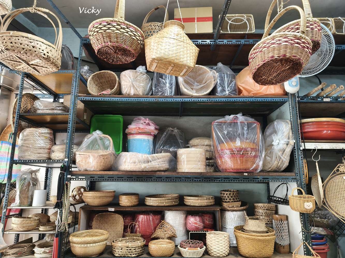 台南特色老店｜協進篾器舖：畚箕、魚簍、燈罩等，讓竹子化身生活中的藝術品