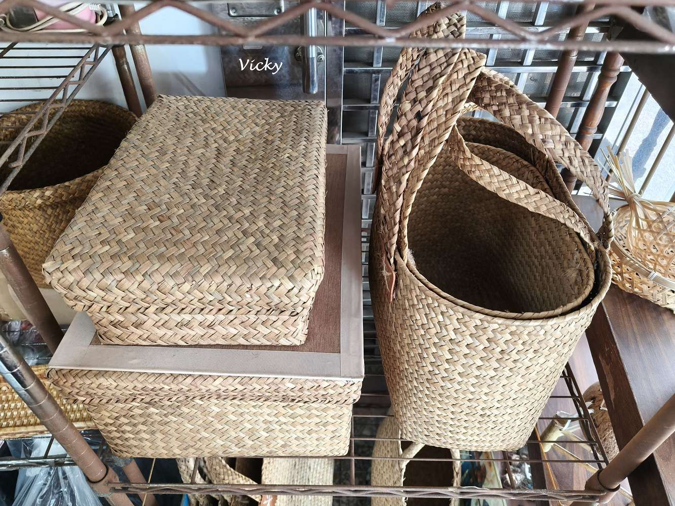 台南特色老店｜協進篾器舖：畚箕、魚簍、燈罩等，讓竹子化身生活中的藝術品