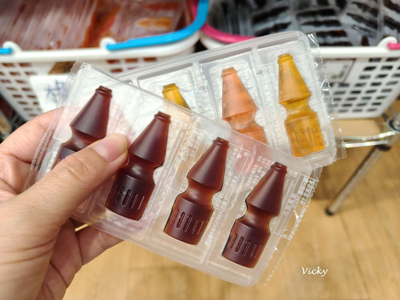 台南伴手禮︱華記蜜餞總店:緊鄰文化中心與巴克禮公園,停車方便、試吃大方,50元銅板價買到古早味,辦公室團購零食首選! 台南伴手禮︱華記蜜餞總店:緊鄰文化中心與巴克禮公園,停車方便、試吃大方,50元銅板價買到古早味,辦公室團購零食首選!