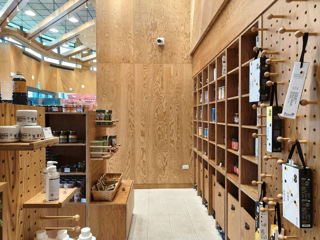 台南善化景點｜善化農會 農食選物所！必吃濃郁芝麻霜淇淋