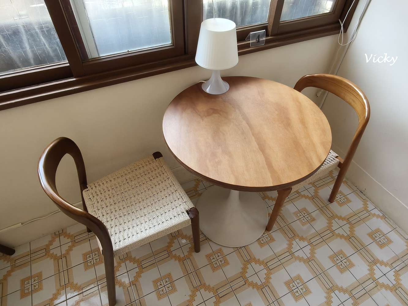 台南東區美食︱咖裏：裕豐街日系雜誌風餐廳，品嘗熟成咖哩與特調飲品，附菜單