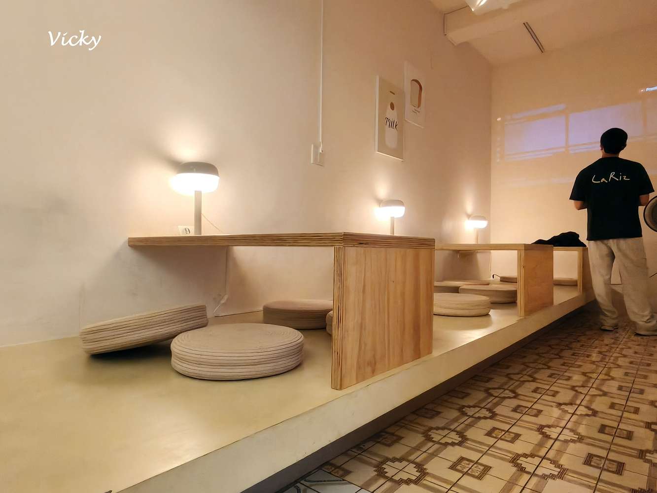 台南東區美食︱咖裏：裕豐街日系雜誌風餐廳，品嘗熟成咖哩與特調飲品，附菜單