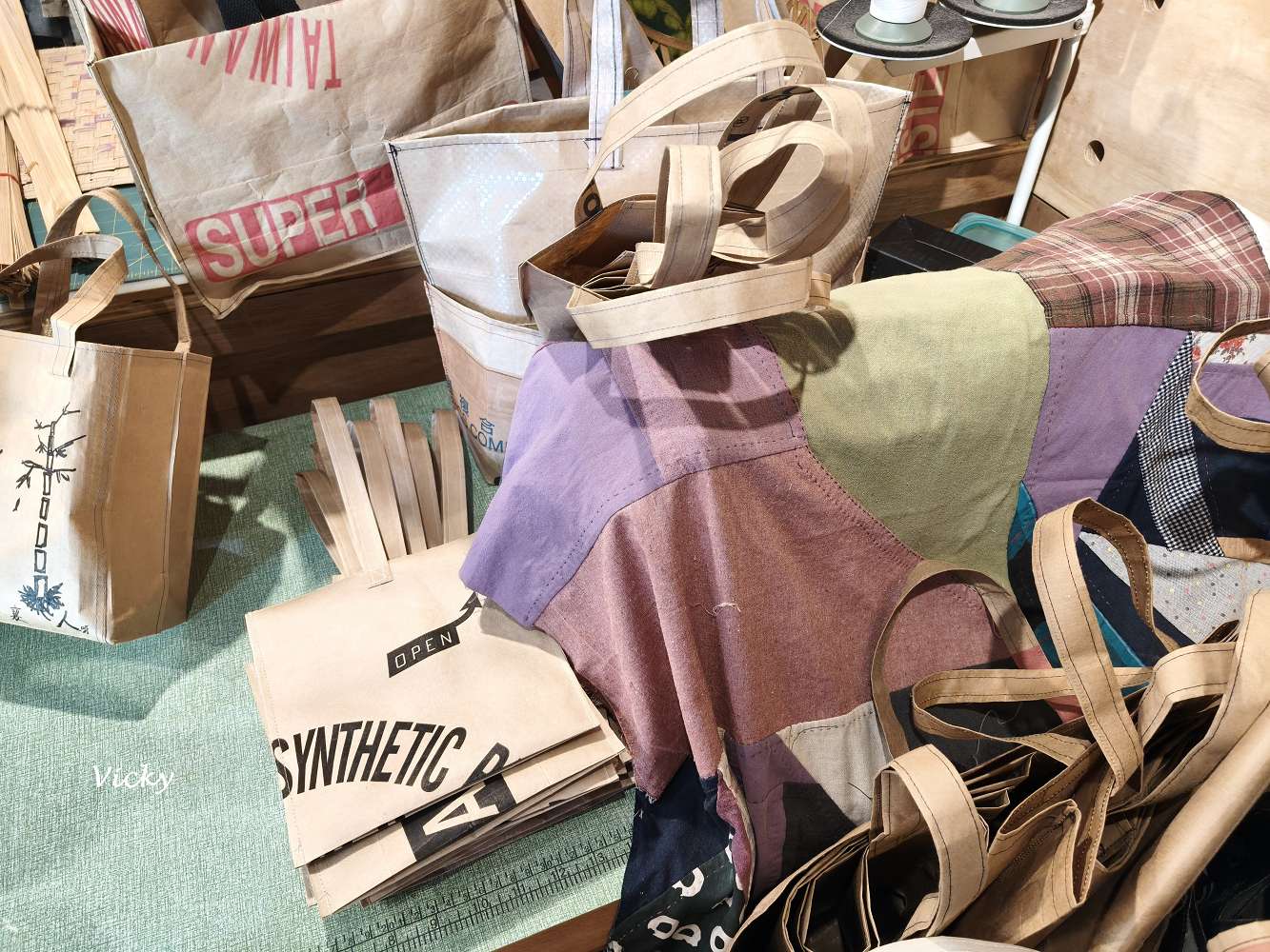 台南選物店推薦 茶布屋：府中街的綠色秘境，在循環經濟裡遇見生活藝術家，用手作縫合大地與日常