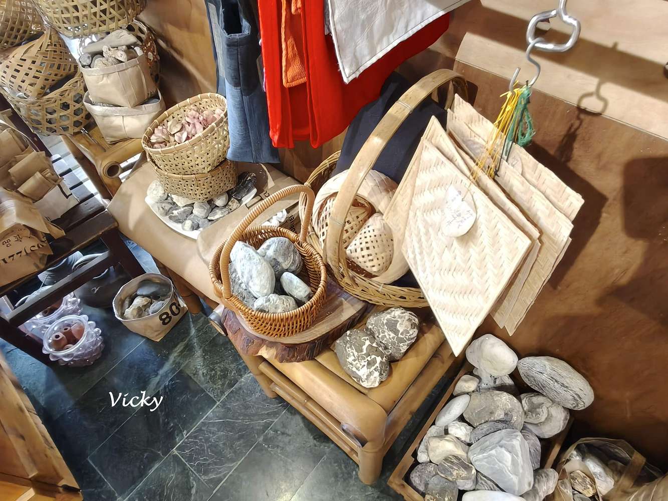 台南選物店推薦 茶布屋：府中街的綠色秘境，在循環經濟裡遇見生活藝術家，用手作縫合大地與日常