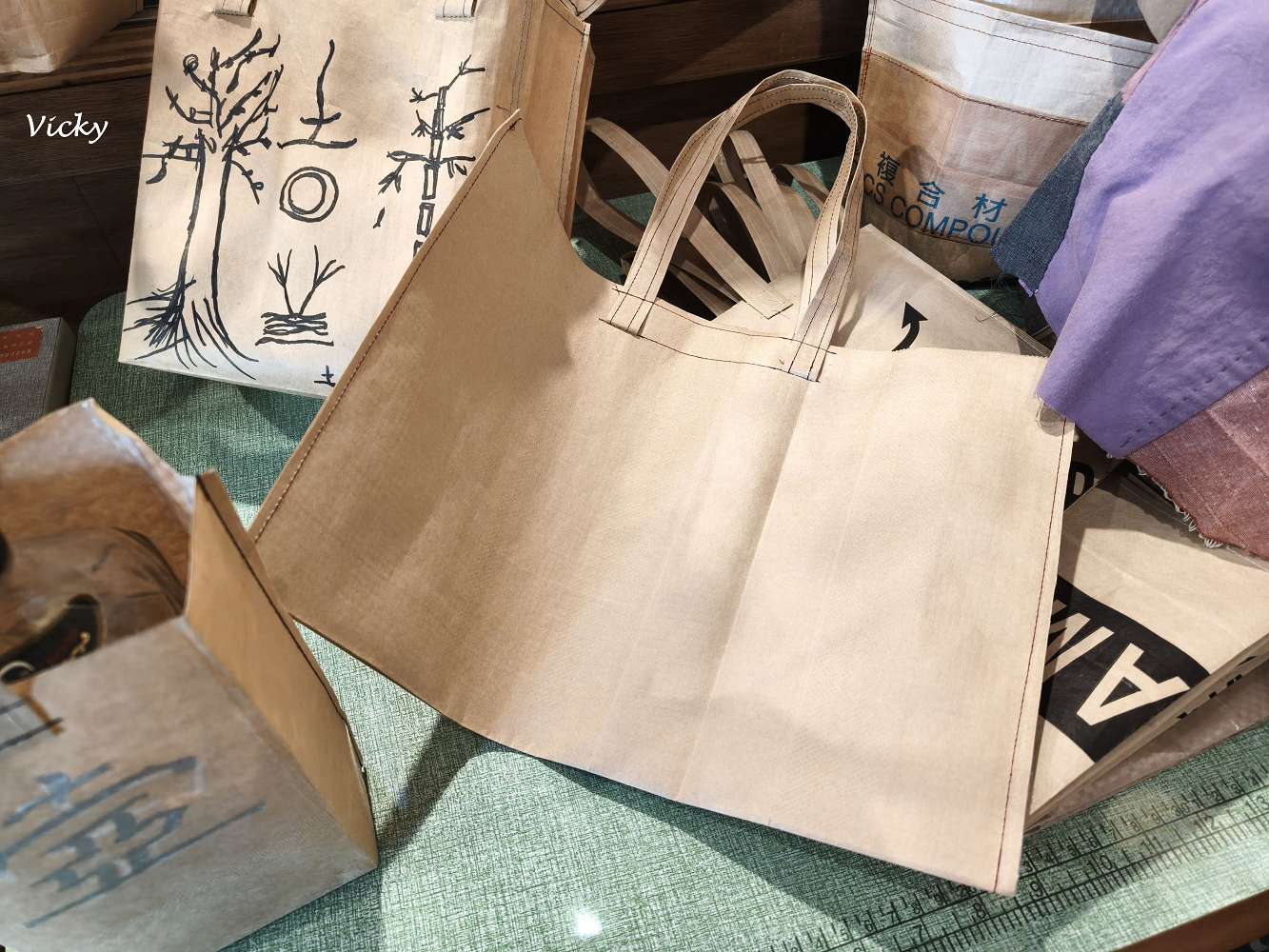 台南選物店推薦 茶布屋：府中街的綠色秘境，在循環經濟裡遇見生活藝術家，用手作縫合大地與日常