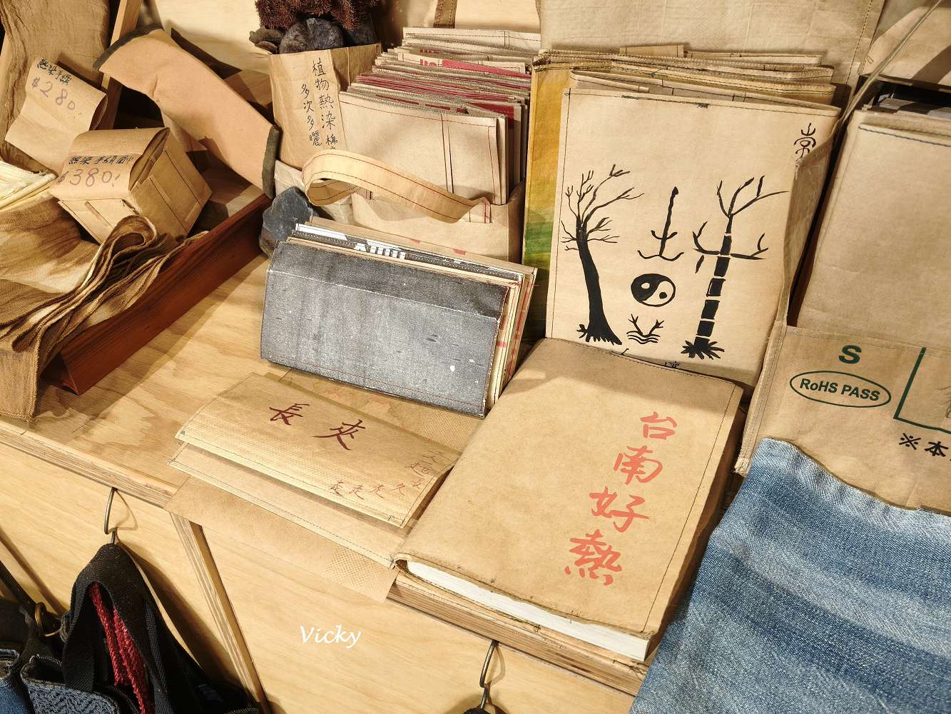 台南選物店推薦 茶布屋：府中街的綠色秘境，在循環經濟裡遇見生活藝術家，用手作縫合大地與日常