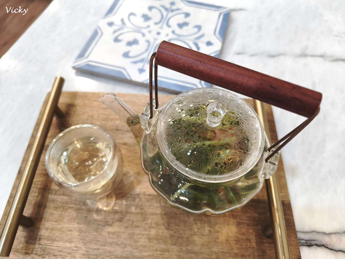 台南中西區美食|芙樂菈露 泰式冬蔭功:民權路上的綠意秘境,老闆娘親種香料的溫暖滋味!附菜單 台南中西區美食|芙樂菈露 泰式冬蔭功:民權路上的綠意秘境,老闆娘親種香料的溫暖滋味!附菜單