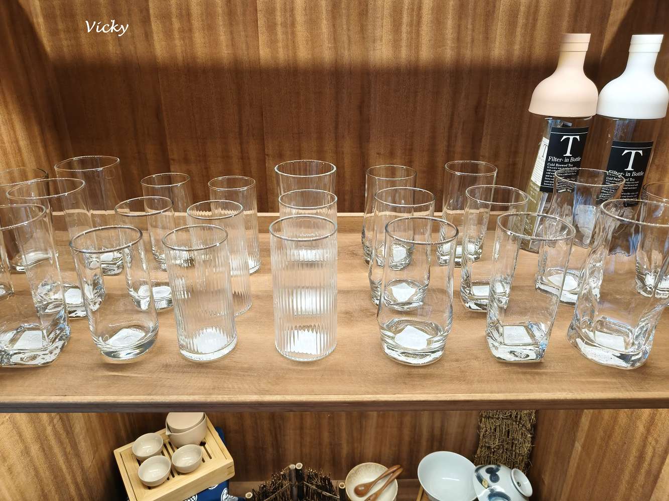 台南府中街 日內器皿：走進豪宅裡的選物店！超壯觀 3 層樓日式器皿專賣店，還有隱藏版「燉飯烤餅」