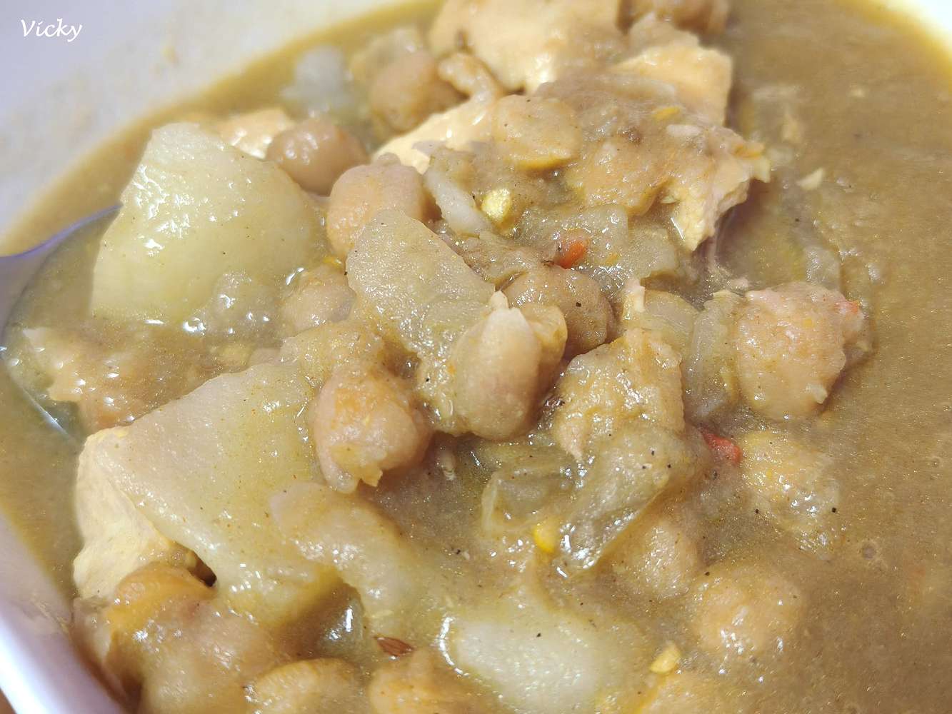 網站近期文章：台南異國美食︱麥雅印度咖哩：老闆是印度人！成大商圈平價道地咖哩，私心推薦雞肉鷹嘴豆，附菜單