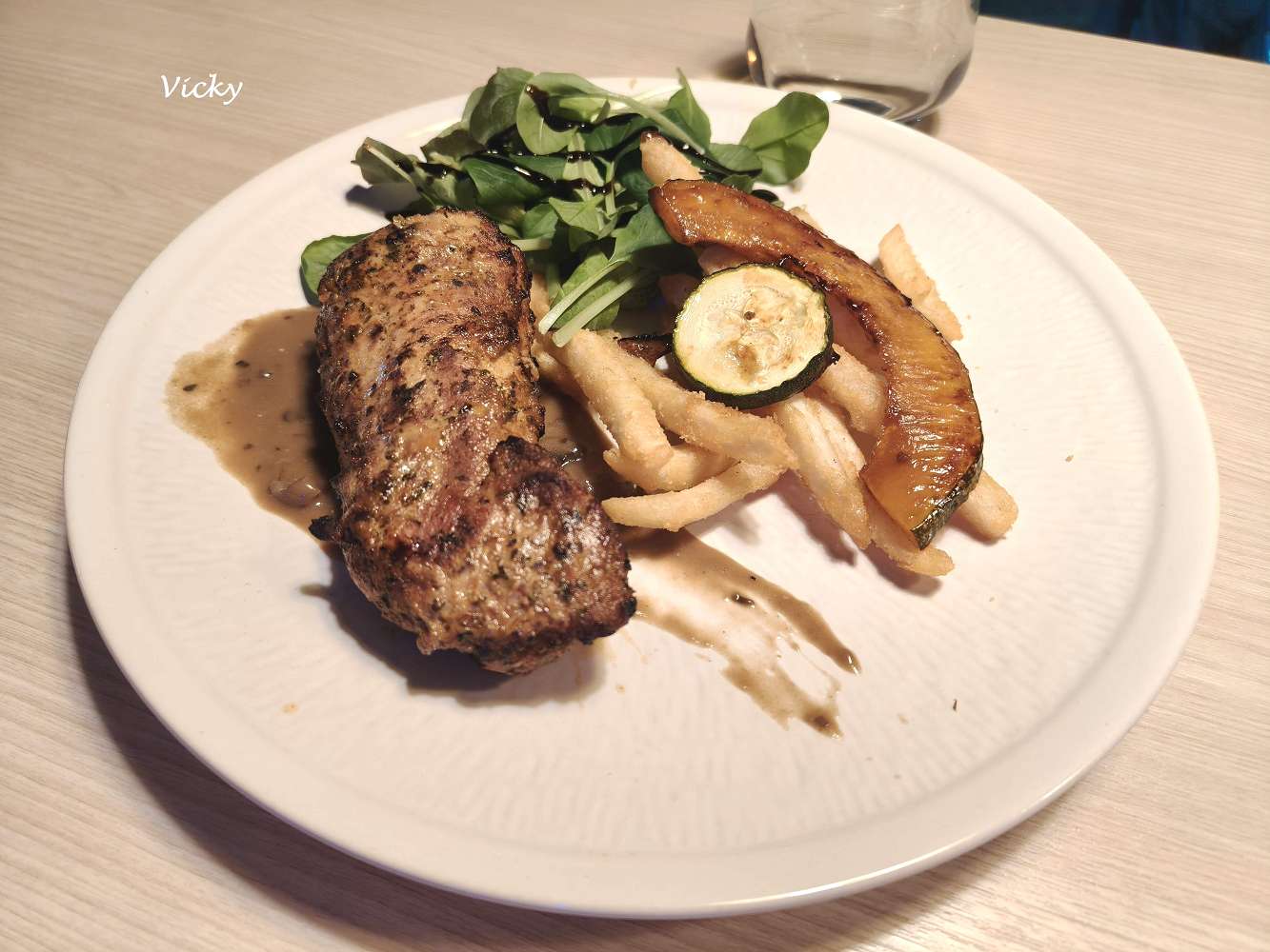 台南成大美食︱ 庫肯花園餐廳 :成大人的青春回憶,好停車、高CP值經典義式餐廳 台南成大美食︱ 庫肯花園餐廳 :成大人的青春回憶,好停車、高CP值經典義式餐廳