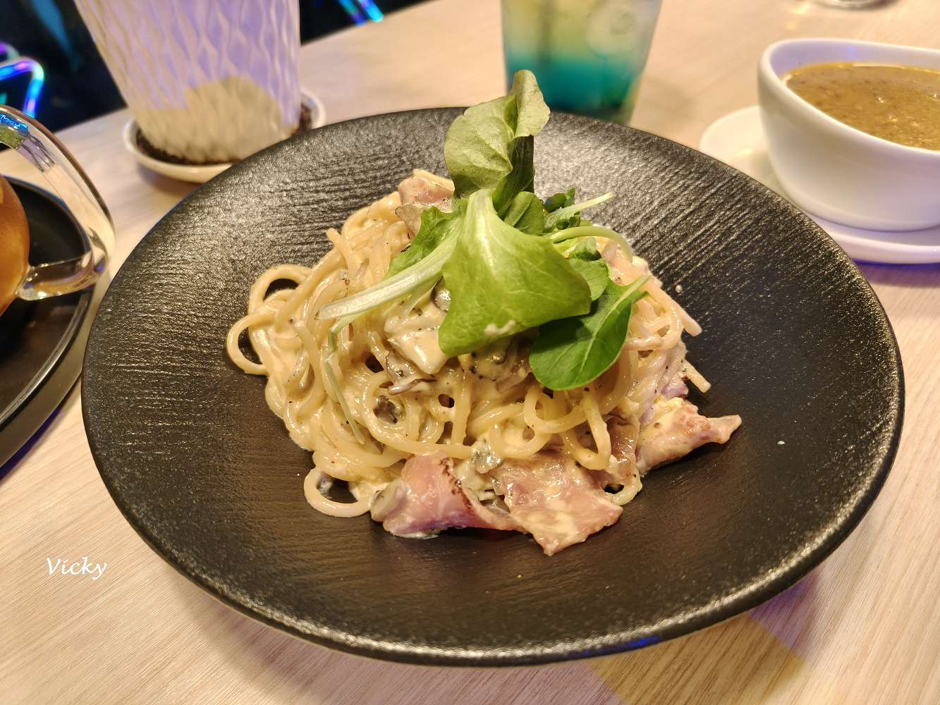 台南成大美食︱ 庫肯花園餐廳 ：成大人的青春回憶，好停車、高CP值經典義式餐廳