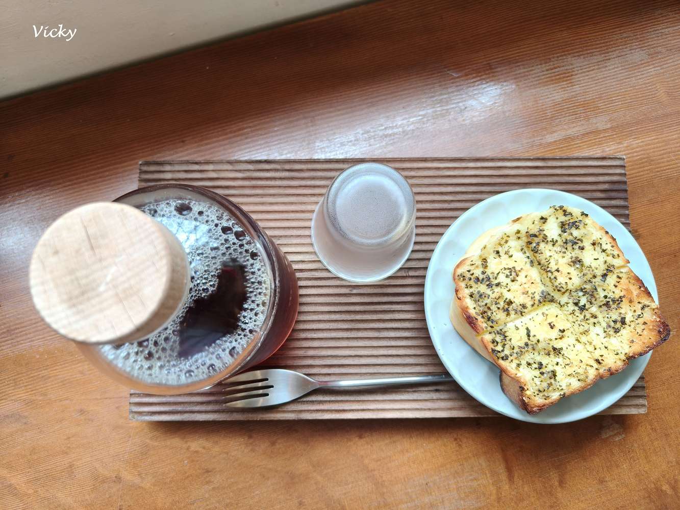 台南老宅咖啡｜窗扉：開元路派出所旁的秘境，躲進老屋品嚐手作厚片與靜謐時光