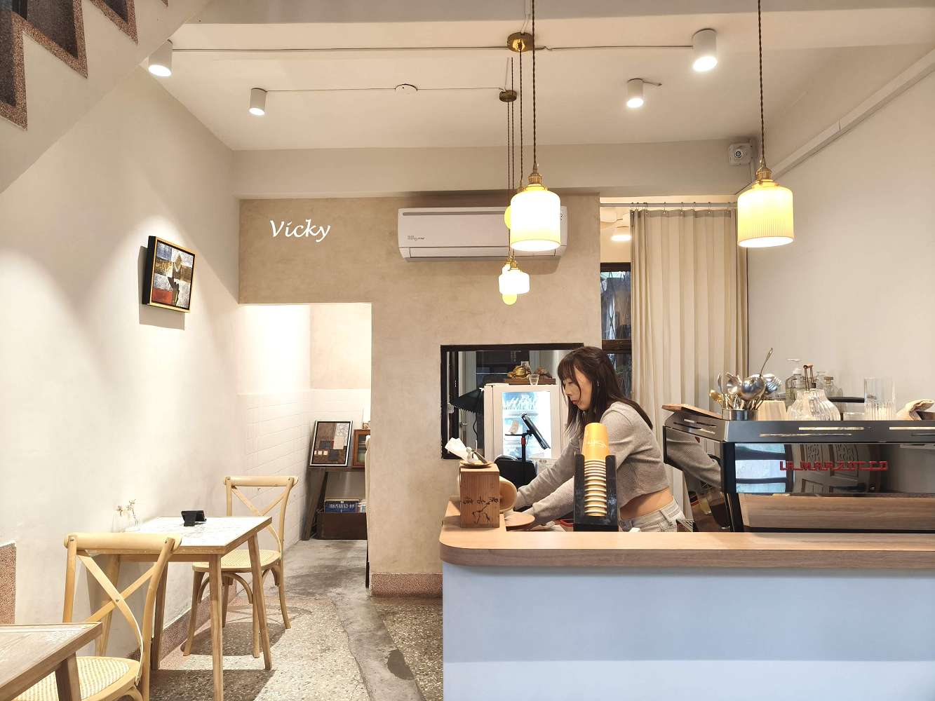 台南老宅咖啡｜窗扉：開元路派出所旁的秘境，躲進老屋品嚐手作厚片與靜謐時光