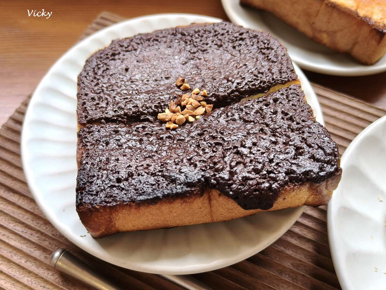 台南老宅咖啡｜窗扉：開元路派出所旁的秘境，躲進老屋品嚐手作厚片與靜謐時光