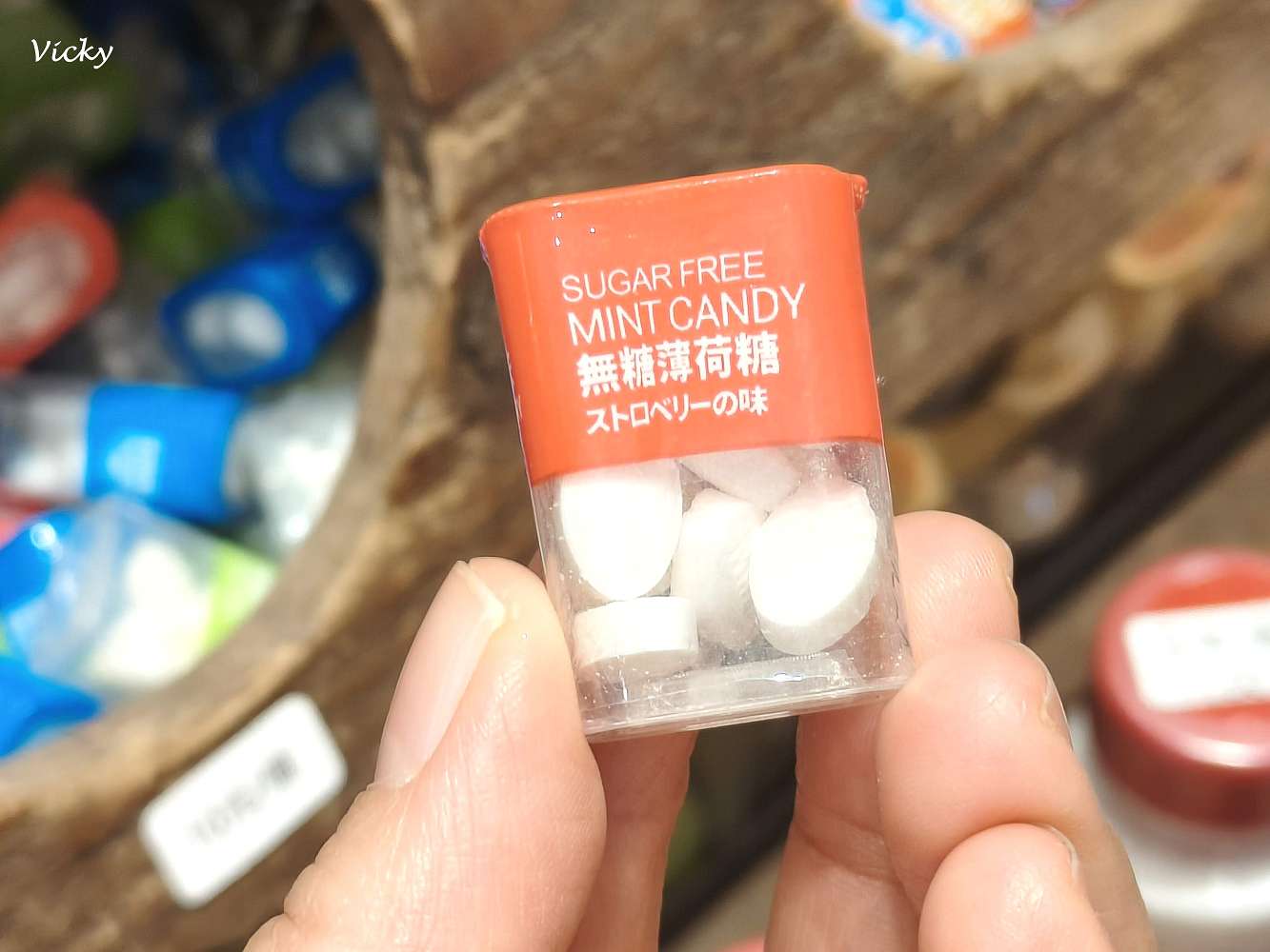 台南中西區美食|阿美嬤紅茶奶 開山店:昭和復古風飲料店!喝古早味紅茶奶、買懷舊麵茶粉與選物 台南中西區美食|阿美嬤紅茶奶 開山店:昭和復古風飲料店!喝古早味紅茶奶、買懷舊麵茶粉與選物