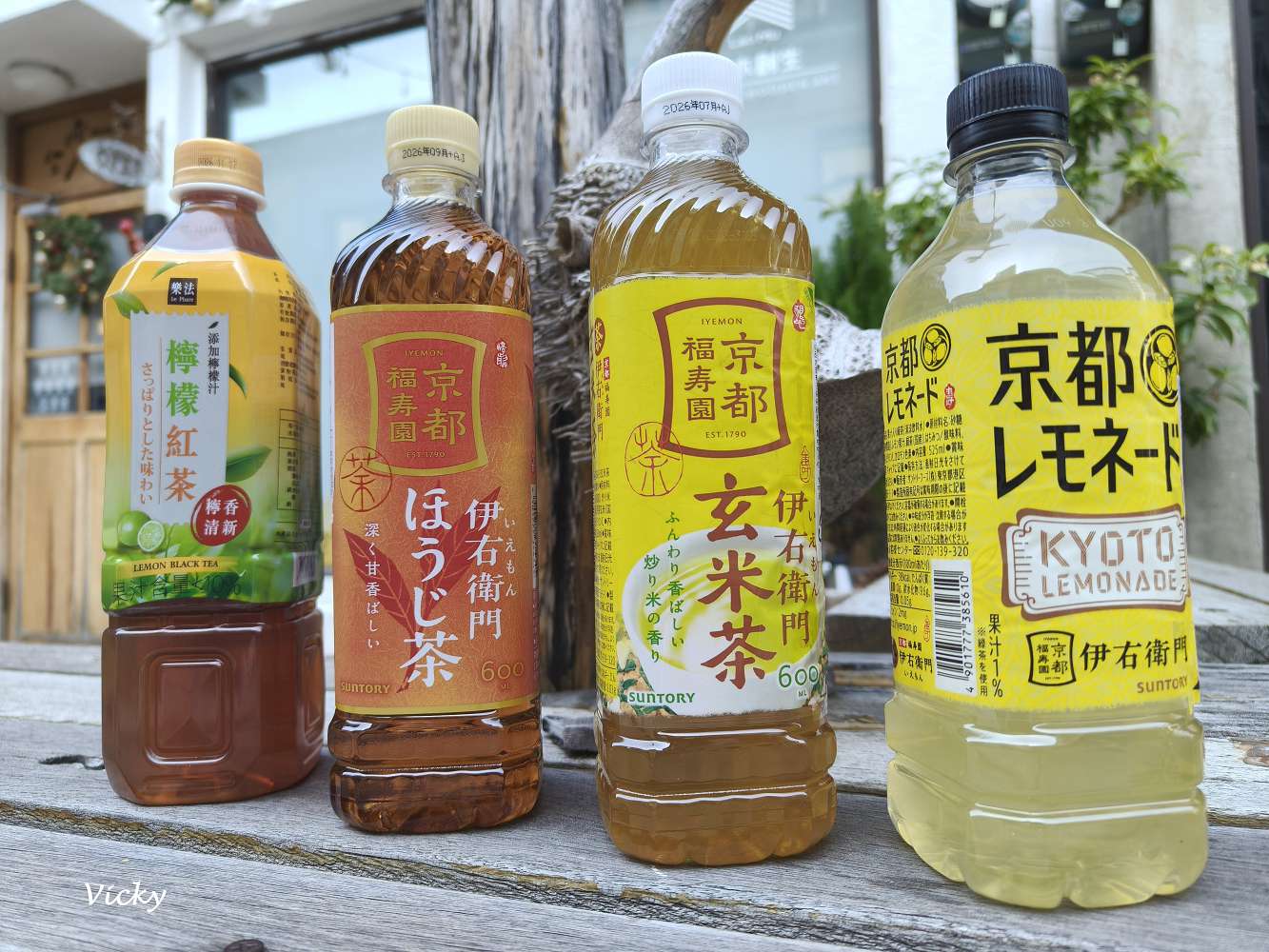 台南景點︱全台首間 萊爾富 X 幾米主題門市：走進幾米的繪本世界！加碼推薦必買日本飲品與高質感 MIT 襪子