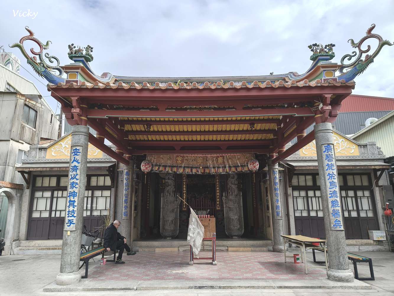 台南必去景點|新美街一日遊懶人包:10 間文青必訪的老宅美食、獨立書店與巷弄風景 台南必去景點|新美街一日遊懶人包:10 間文青必訪的老宅美食、獨立書店與巷弄風景