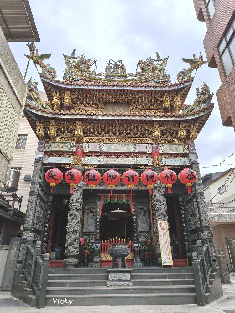 台南必去景點｜新美街一日遊懶人包：10 間文青必訪的老宅美食、獨立書店與巷弄風景