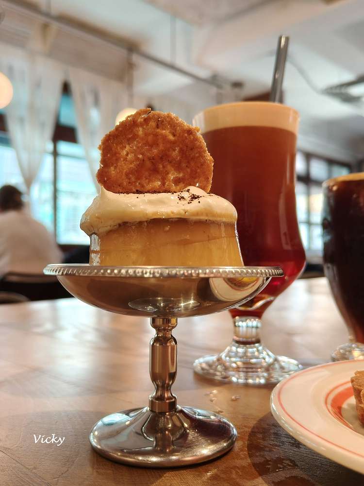 台南中西區|Paripari apt.:連日本人都特地飛來的昭和風咖啡廳,在老派浪漫裡品嚐酸勁十足的檸檬塔,附菜單 台南中西區|Paripari apt.:連日本人都特地飛來的昭和風咖啡廳,在老派浪漫裡品嚐酸勁十足的檸檬塔,附菜單