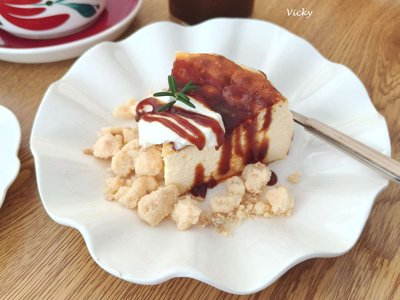 網站近期文章：台南甜點店｜仁人：南紡購物中心附近，米色系溫柔絕美老宅，服務與甜點口味大揭密