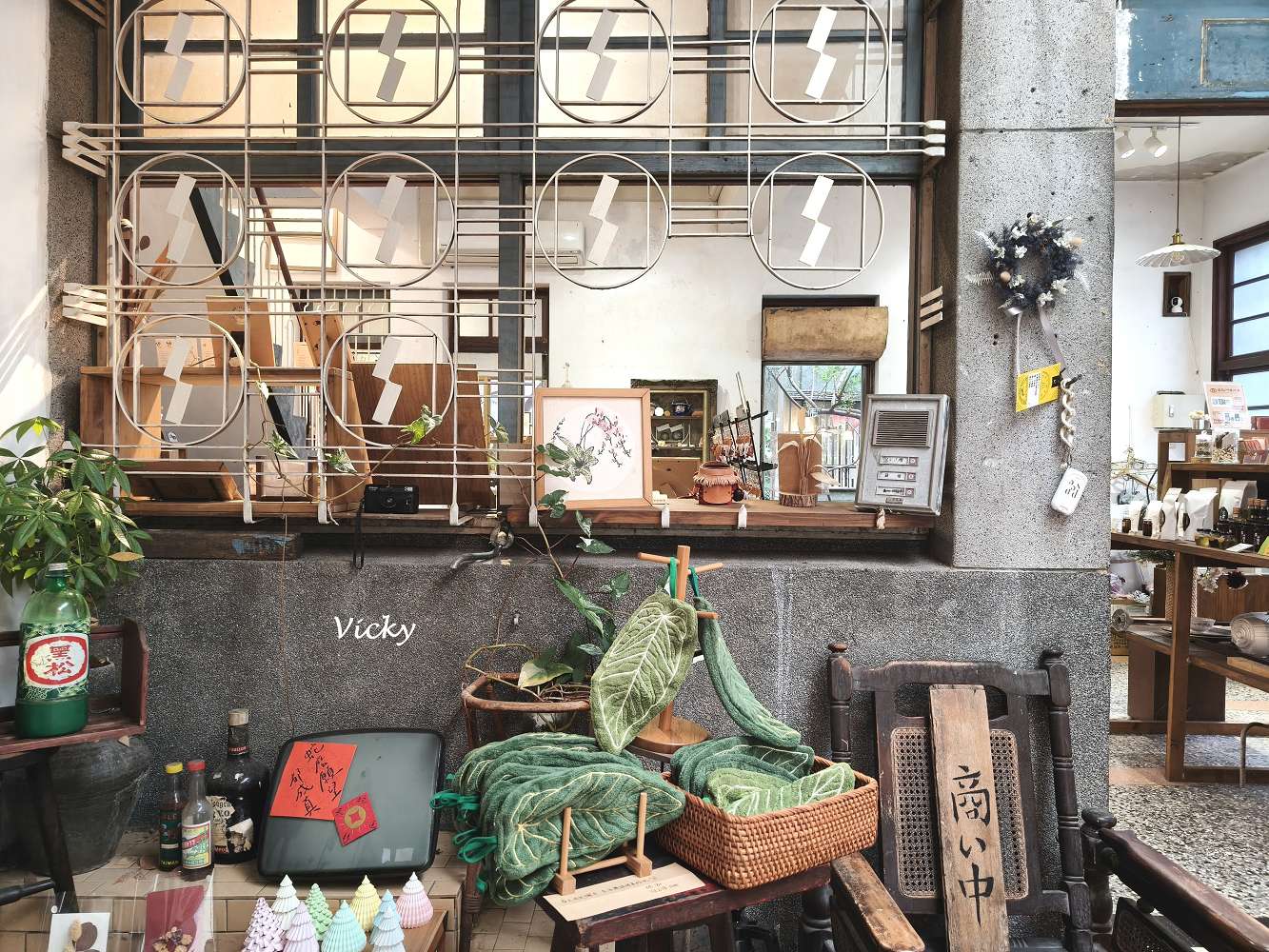 台南蝸牛巷｜市吉：1922年老宅變身複合式百貨！挑戰誠實商店「日和布丁」與2樓隱藏版潮牌 