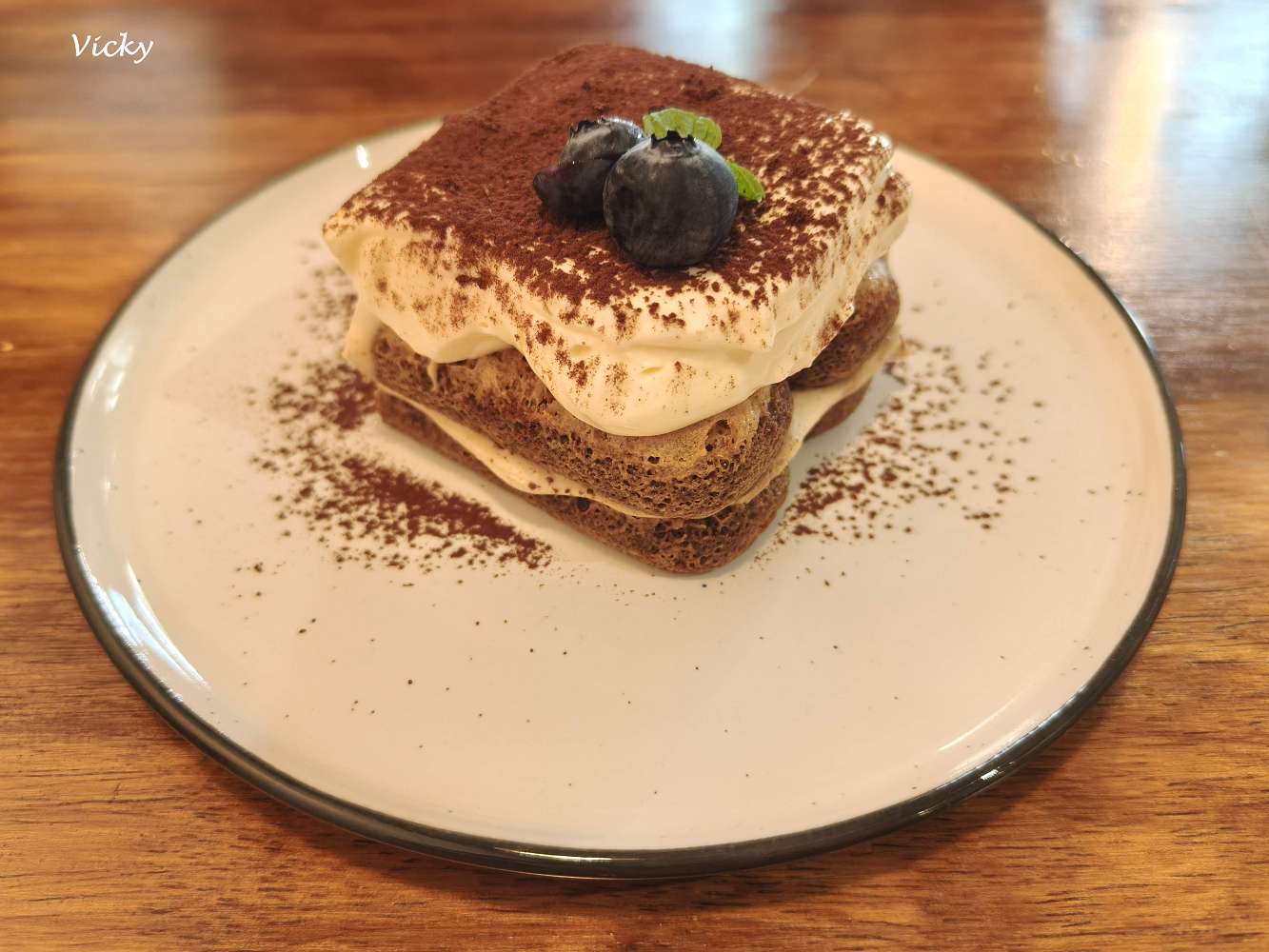 台南中西區咖啡館︱蒔在咖啡：老宅裡的靜謐時光，品嚐大人味提拉米蘇與抹茶紅豆巴斯克