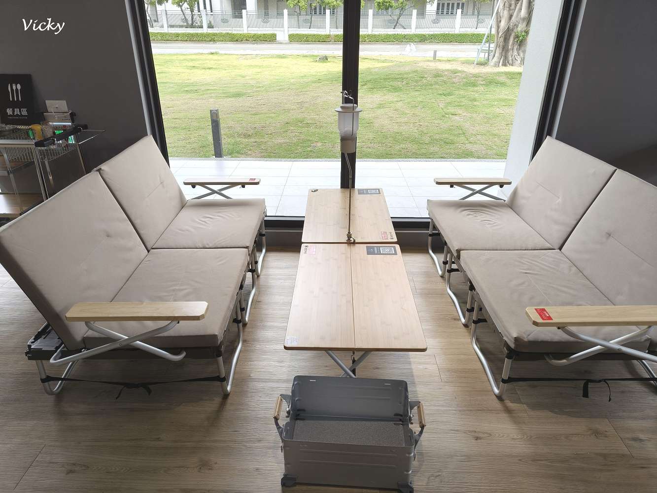 台南安平新地標！Snow Peak LANDSTATION TAINAN 雪諾必克：全台規模最大！在露營帳篷下喝咖啡，體驗野遊生活美學