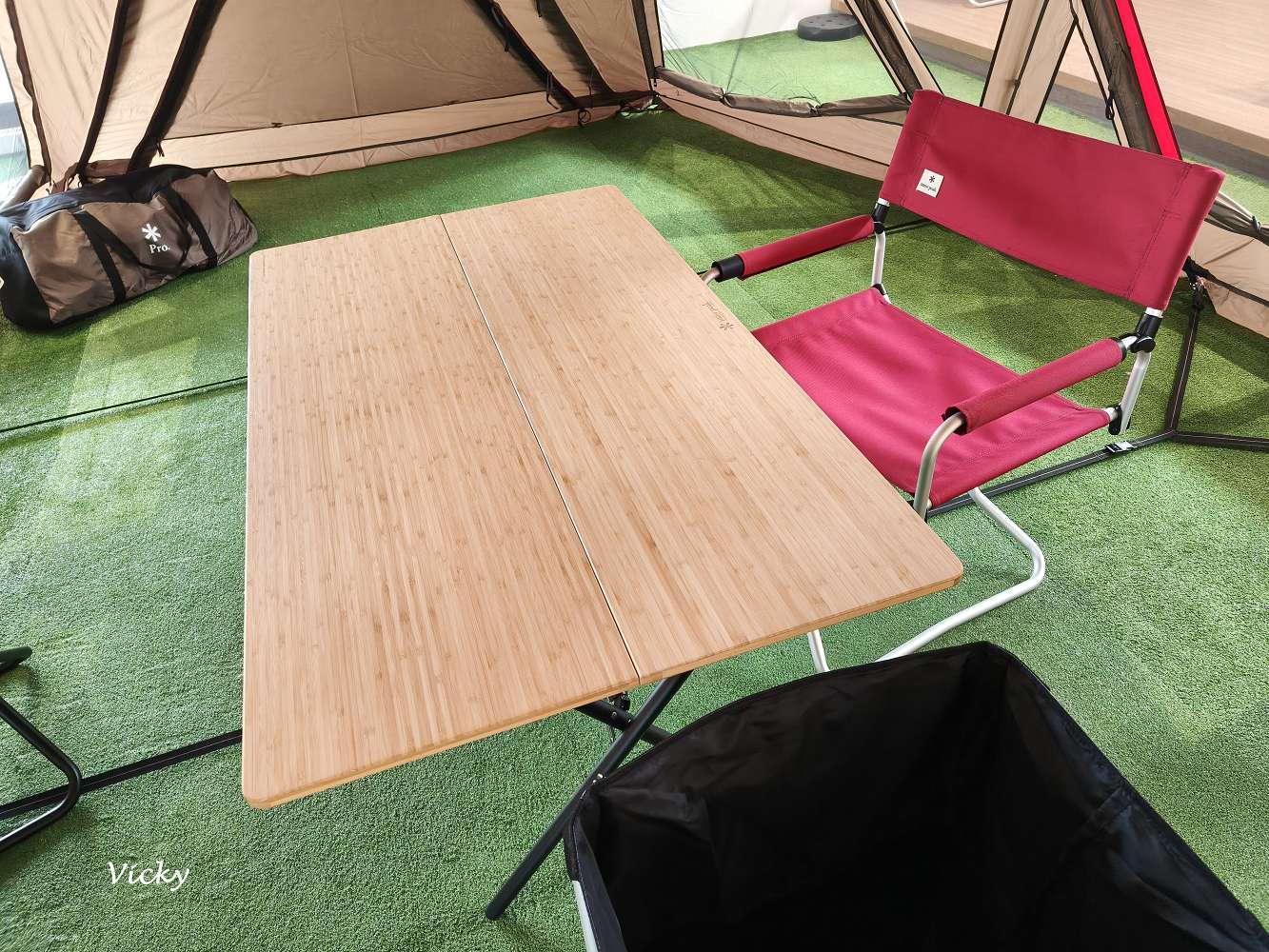 台南安平新地標！Snow Peak LANDSTATION TAINAN 雪諾必克：全台規模最大！在露營帳篷下喝咖啡，體驗野遊生活美學