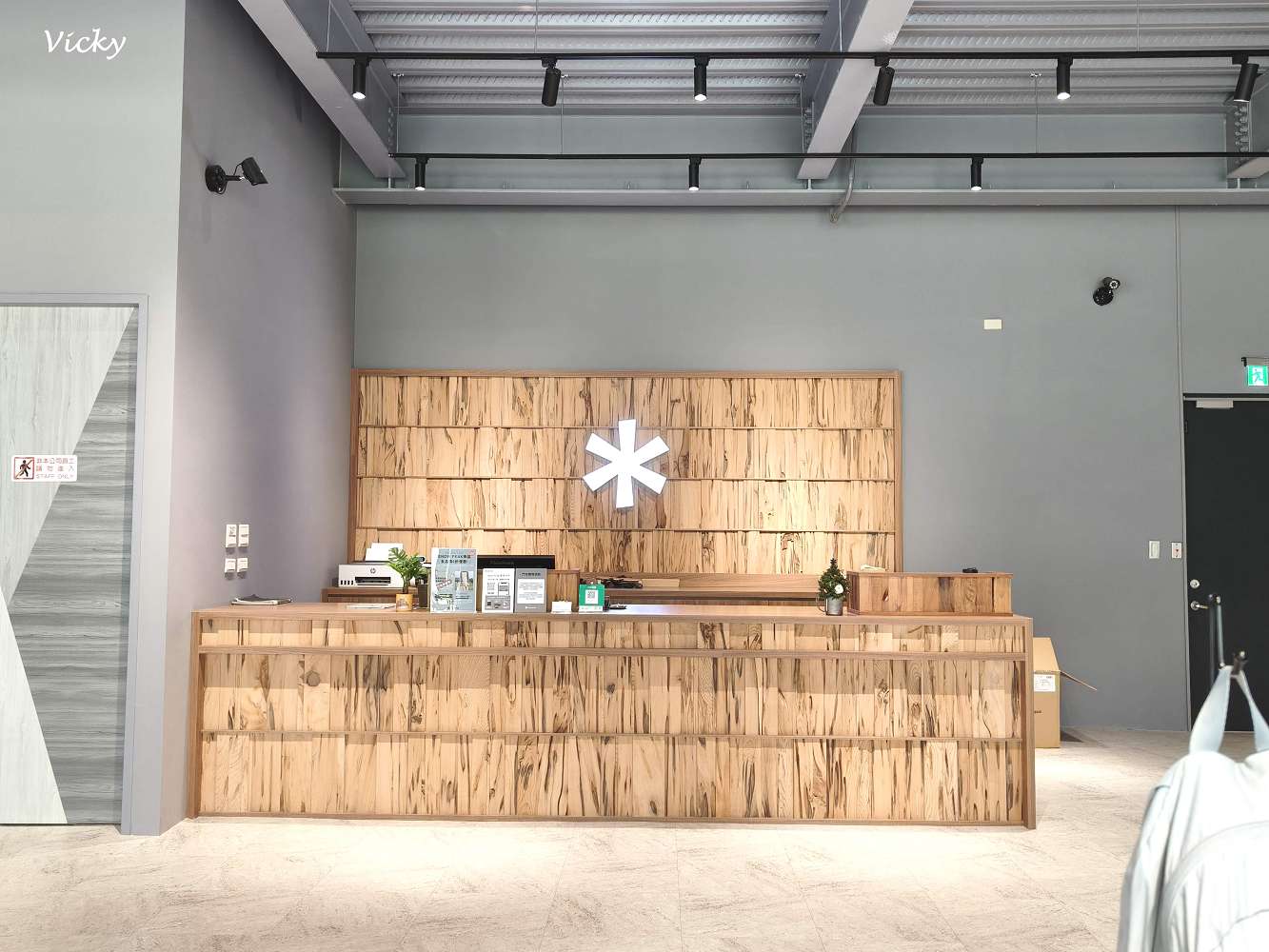 台南安平新地標！Snow Peak LANDSTATION TAINAN 雪諾必克：全台規模最大！在露營帳篷下喝咖啡，體驗野遊生活美學