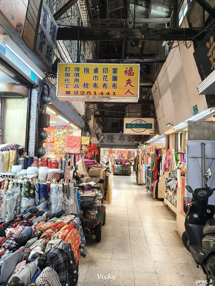 2026 台南西市場（大菜市）最強攻略：精選10間必吃美食與必逛攤位，百年古蹟華麗回歸！