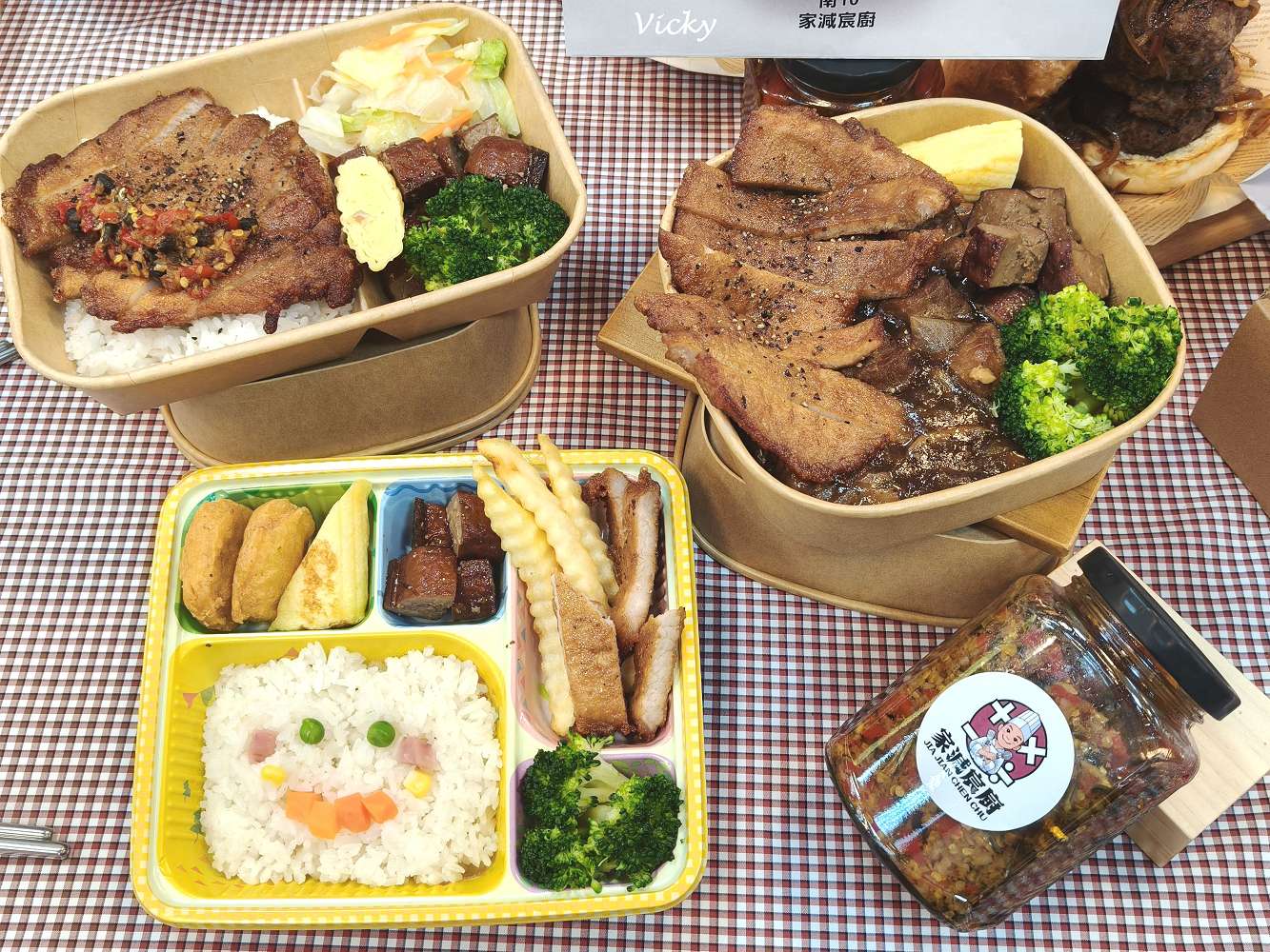 台南西市場攻略︱南區美食街 盛大開幕！27 間店家完整清單：古蹟裡吃漢堡、排隊神級甜點，附各家菜單