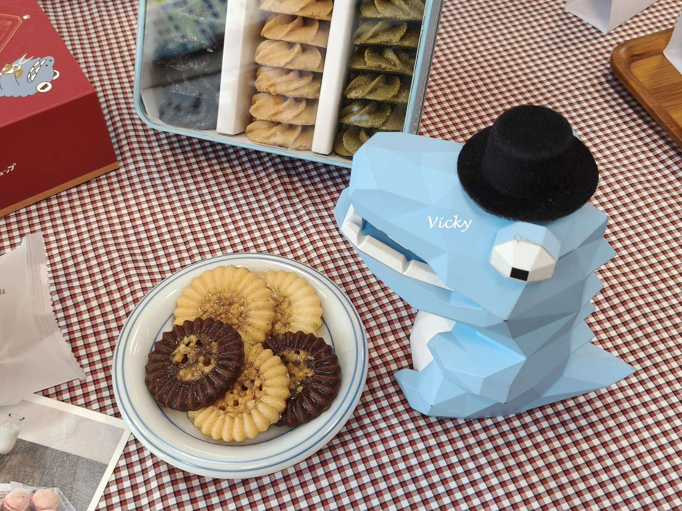 台南西市場攻略︱南區美食街 盛大開幕!27 間店家完整清單:古蹟裡吃漢堡、排隊神級甜點,附各家菜單 台南西市場攻略︱南區美食街 盛大開幕!27 間店家完整清單:古蹟裡吃漢堡、排隊神級甜點,附各家菜單