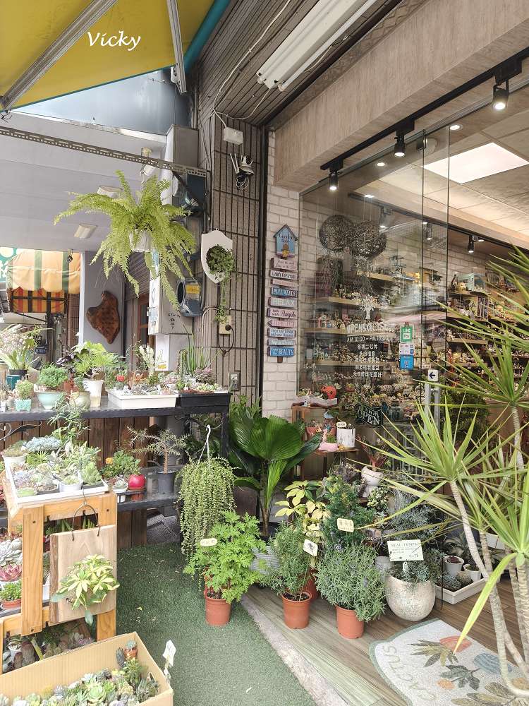 2026 台南國華街美食地圖︱國華街三段10家必吃攻略！從古早味春捲到冠軍咖啡，附Google地圖