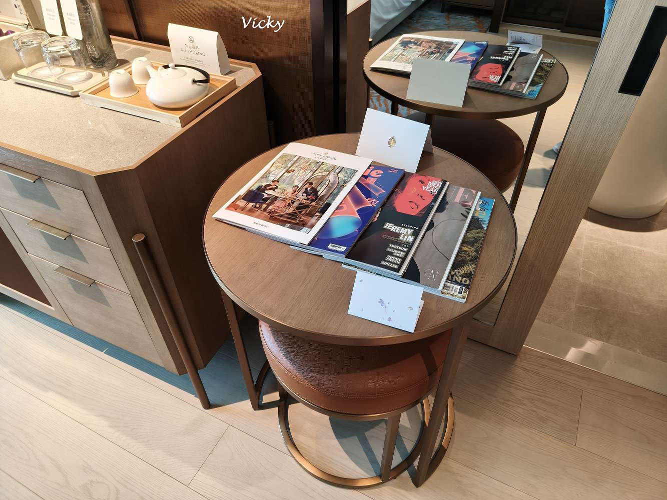 台中住宿推薦｜台中勤美洲際酒店：奢華微蜜月首選！坐擁草悟道綠意、絕美藍調泳池與五星級貼心服務