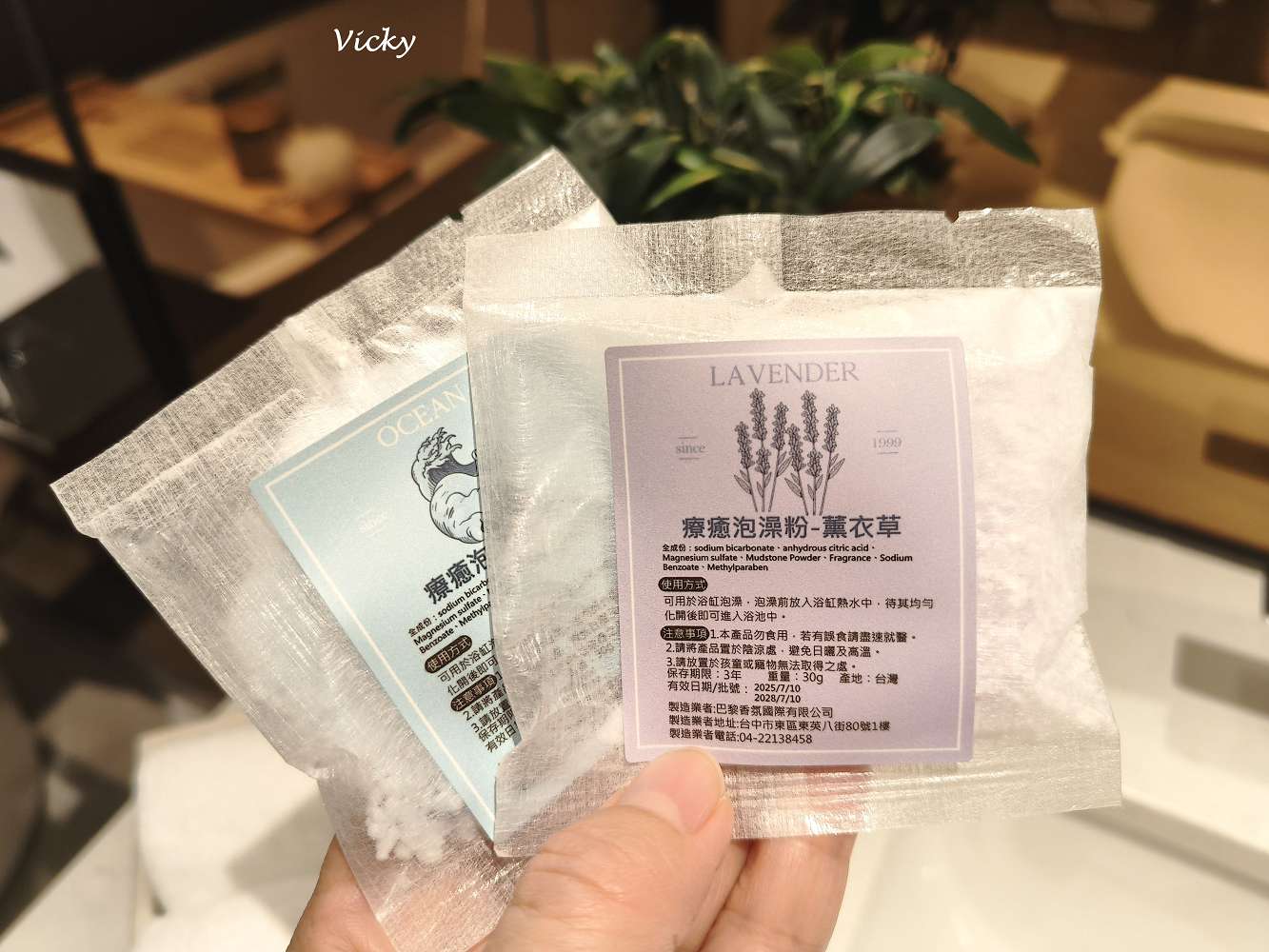 台中住宿推薦｜台中勤美洲際酒店：奢華微蜜月首選！坐擁草悟道綠意、絕美藍調泳池與五星級貼心服務