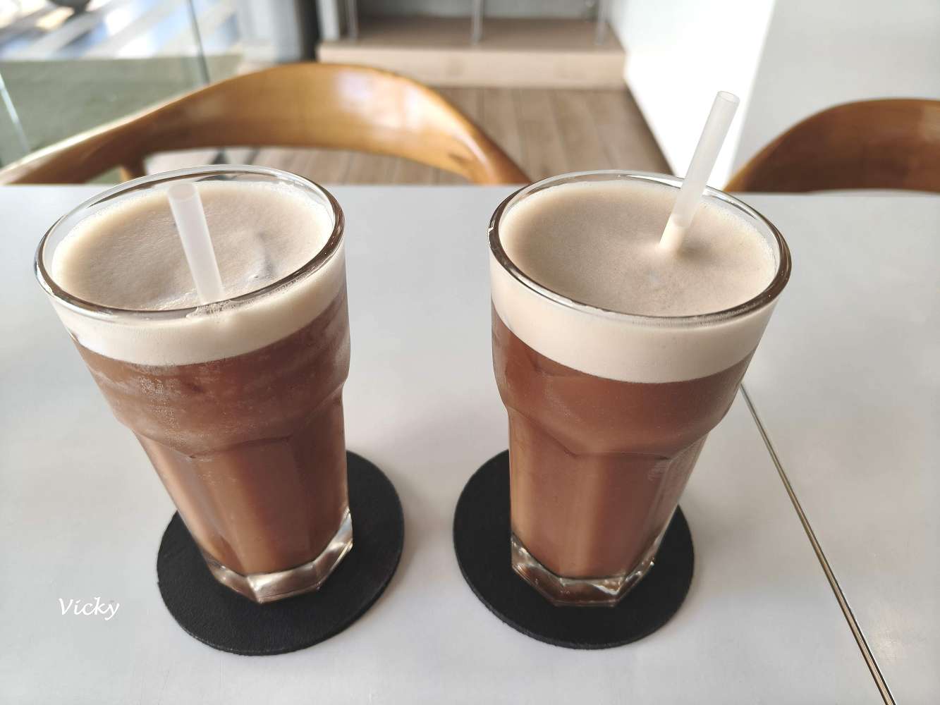 台南東區美食｜T’WIN Coffee · 咖啡 / 云：崇明路轉角的高質感早午餐，吃多年都不膩！必點 伯爵奶酥巧巴達